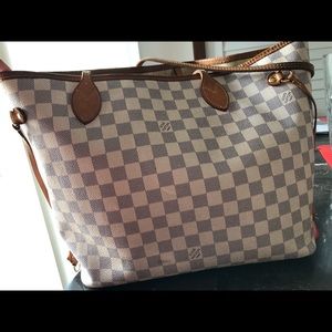 Louis Vuitton Purse